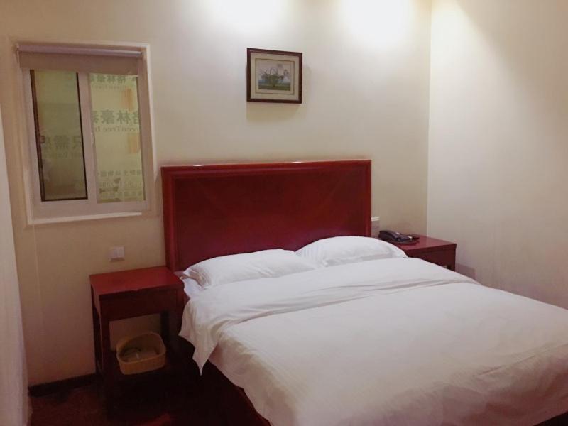 Greentree Inn Shanghai Pudong Airport Wild Animal Park Express Hotel Nanhui Екстер'єр фото