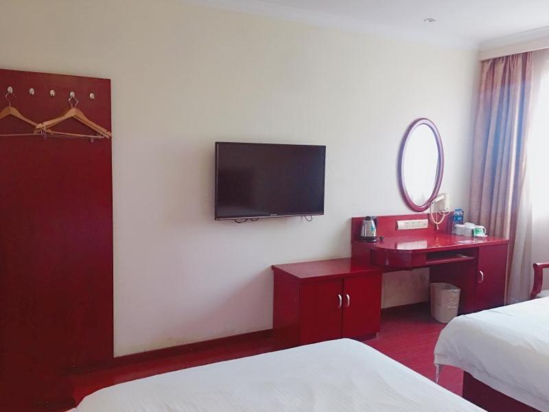Greentree Inn Shanghai Pudong Airport Wild Animal Park Express Hotel Nanhui Екстер'єр фото
